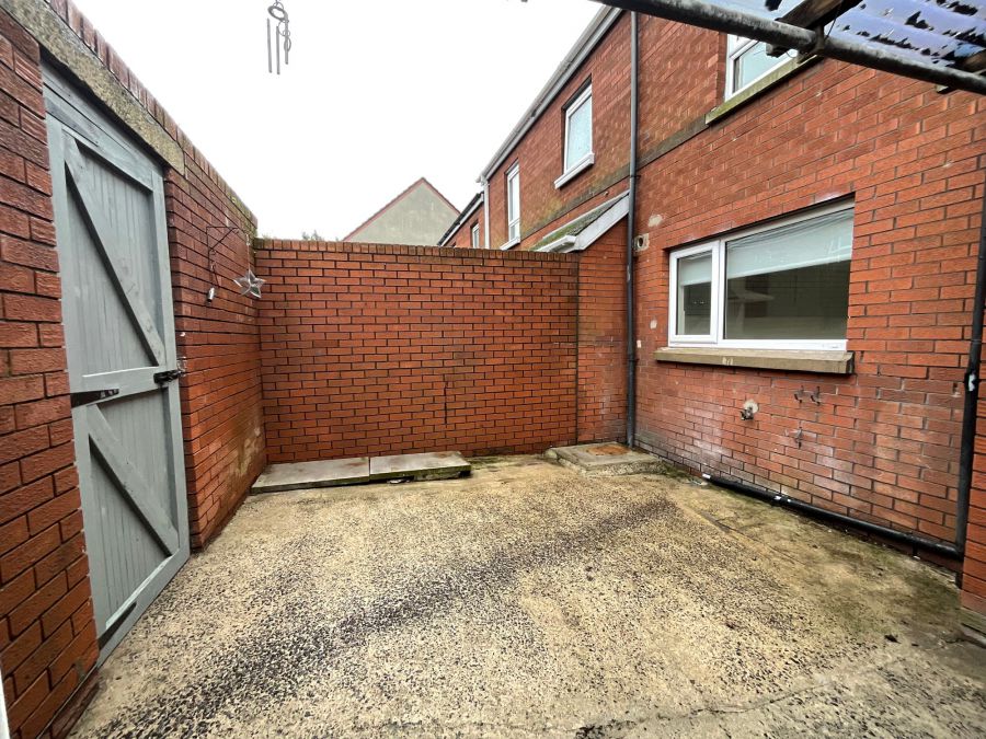 9 Sydney Street West