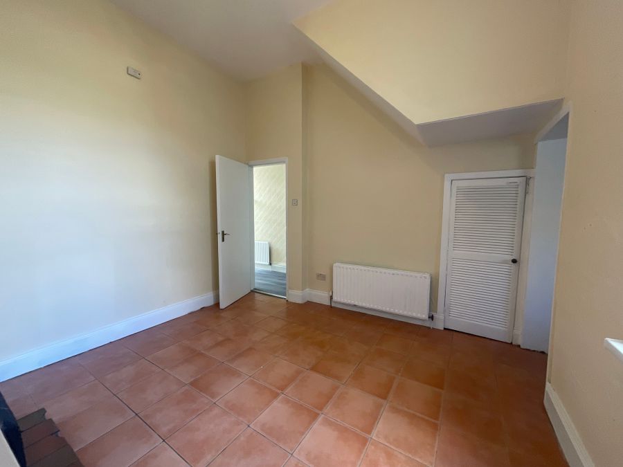 25 Woodvale Road