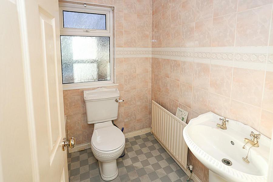 2 Dunover Road