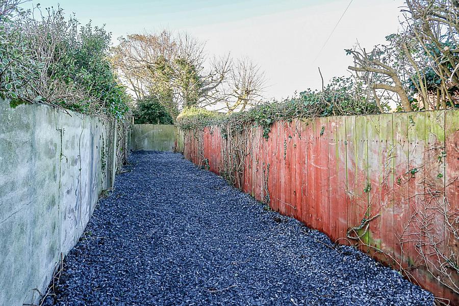 2 Dunover Road