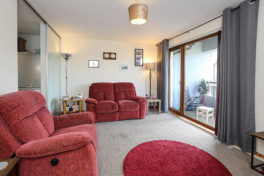 27 Shaftesbury Drive