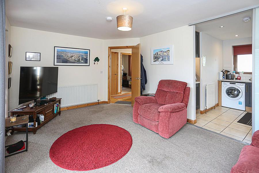 27 Shaftesbury Drive