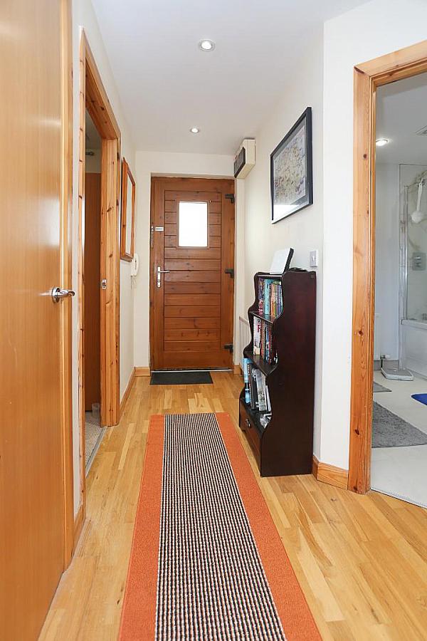 27 Shaftesbury Drive