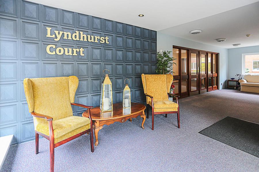 2 Lyndhurst Court