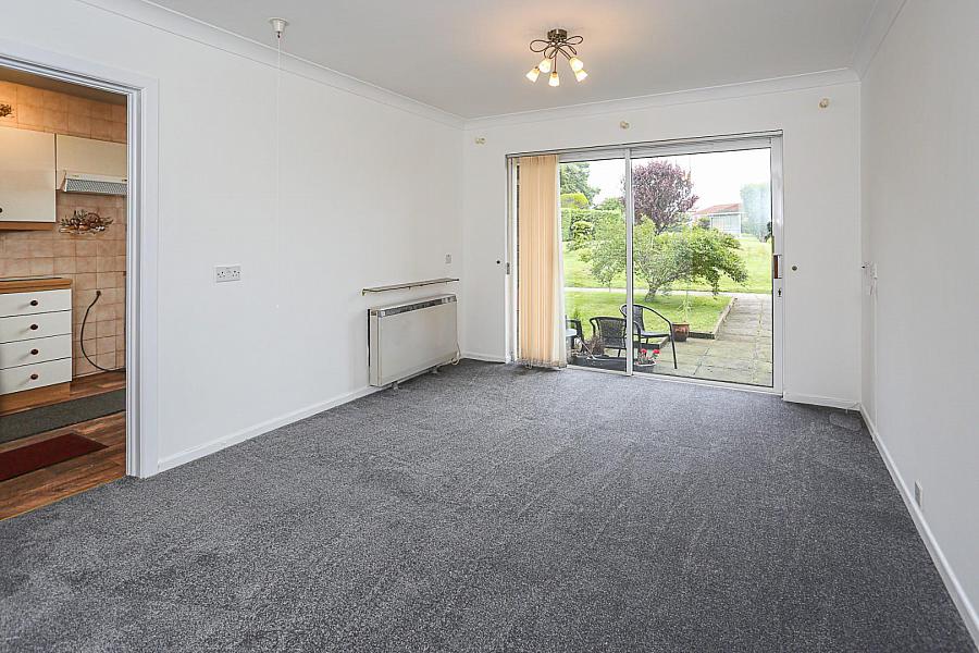 2 Lyndhurst Court