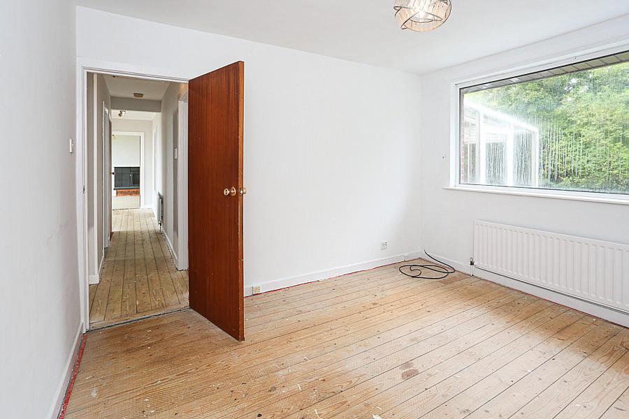14 Ambleside Drive