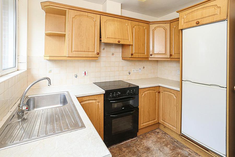 14 Ambleside Drive