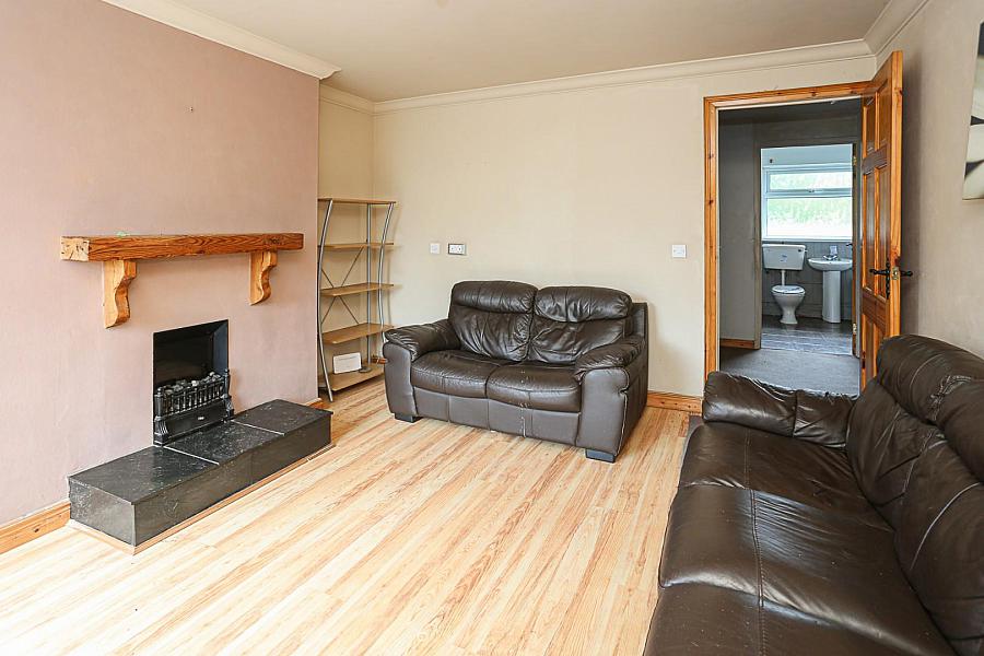 7 Willowbrook Gardens