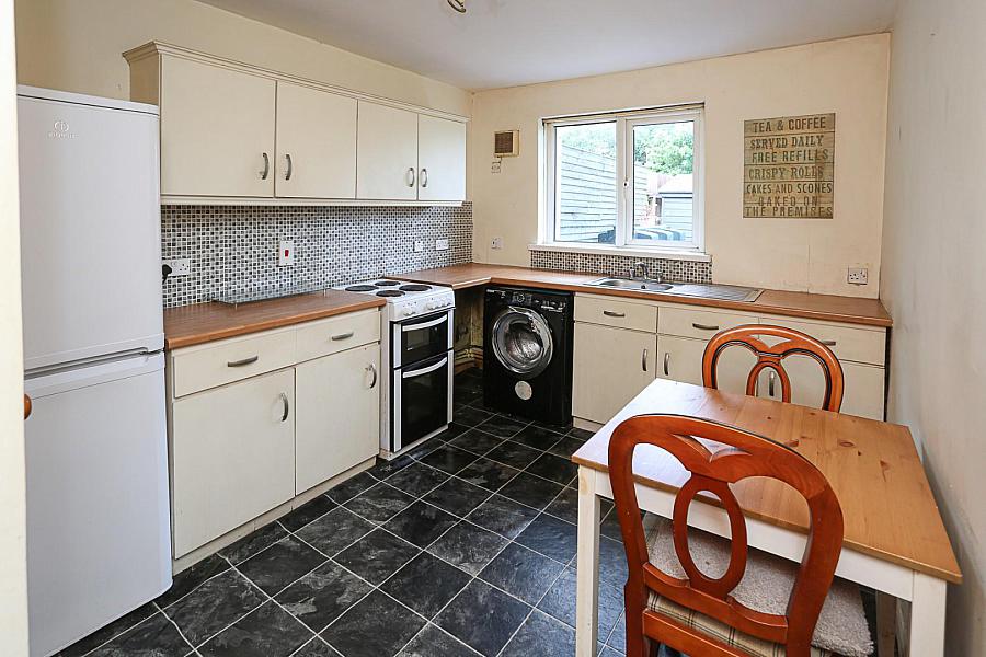 7 Willowbrook Gardens