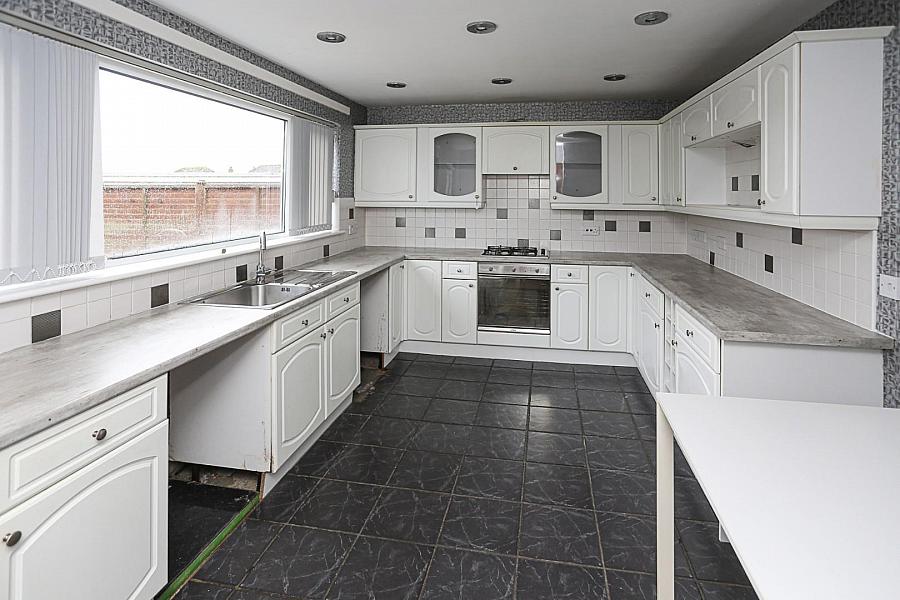 16 Belgravia Crescent