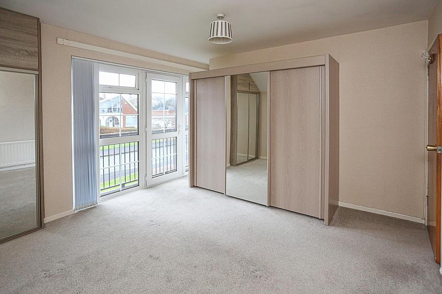 16 Belgravia Crescent