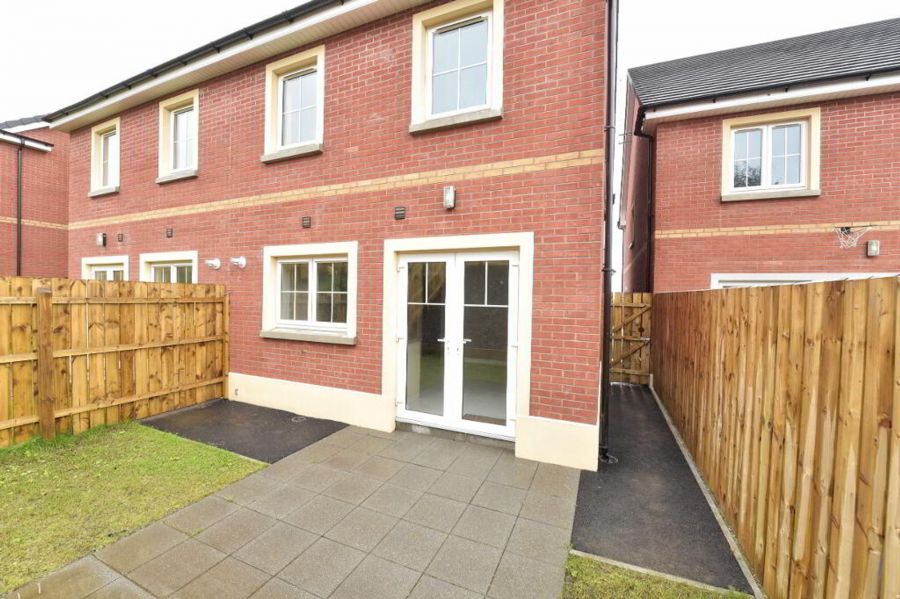 5 Faulkner Grove