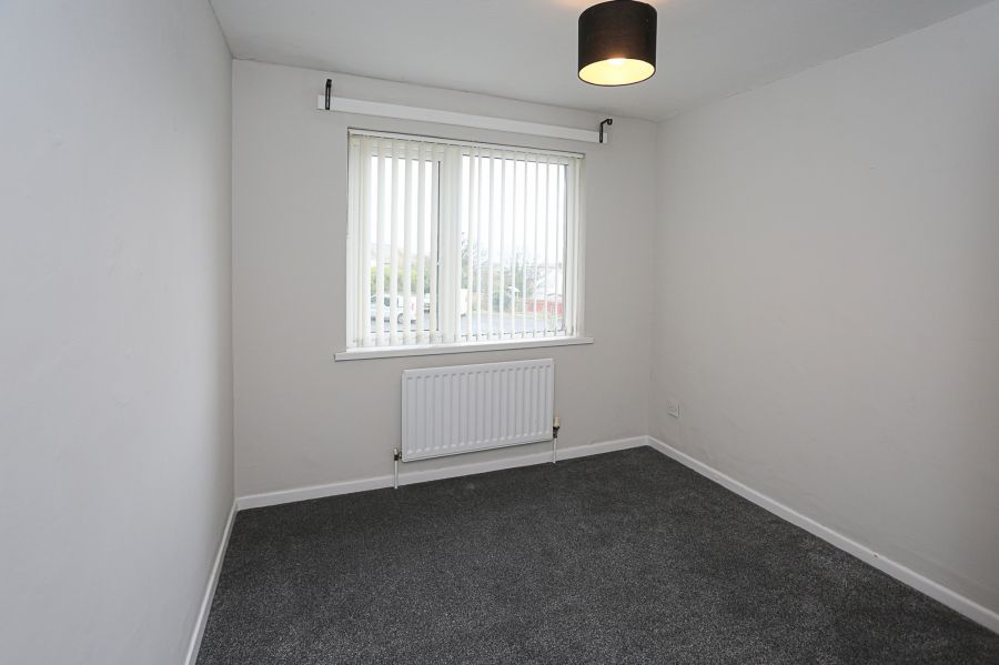 18 Springwell Crescent