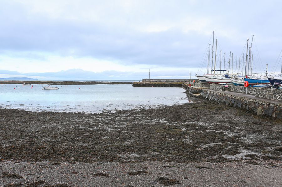 18 Springwell Crescent