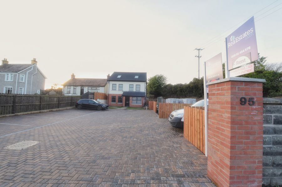 95 B Bangor Road, Green Ridge, Newtownards, BT23 7BX