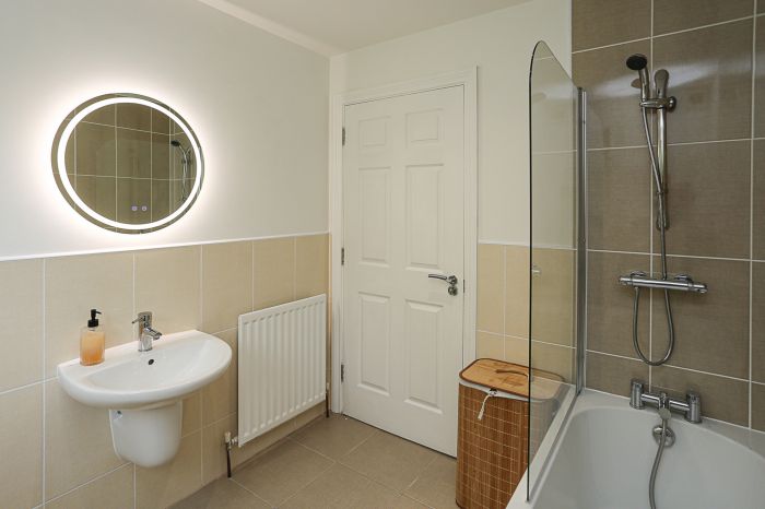 57 Coopers Mill Avenue