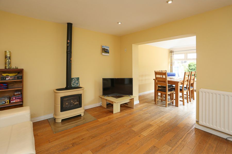 1 Seaforth Close