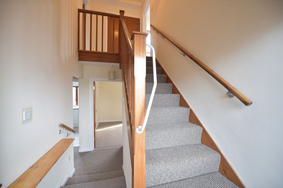1 Fairfield Glen