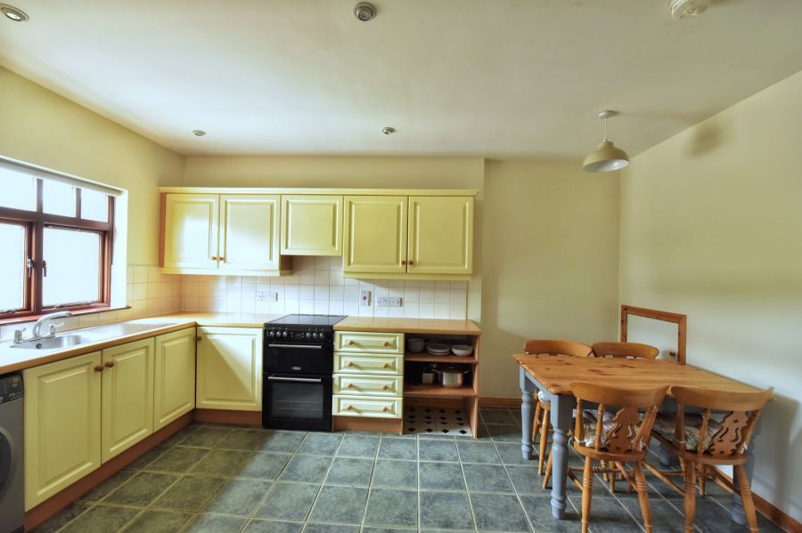 83 Drumbeg Road