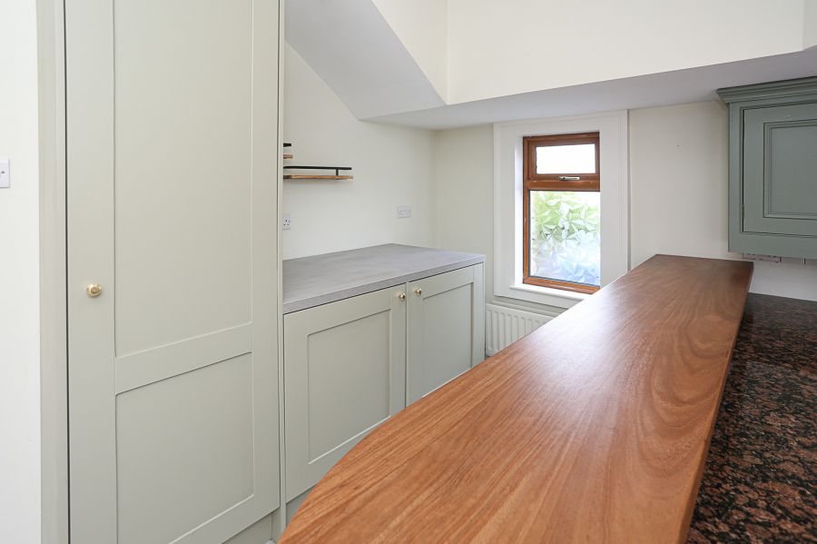 1 Windmill Road