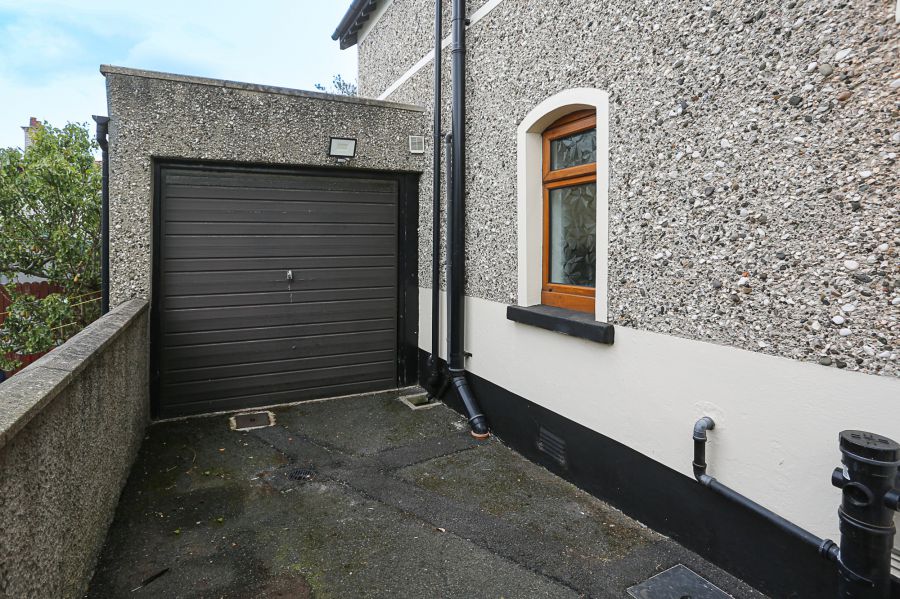 1 Windmill Road