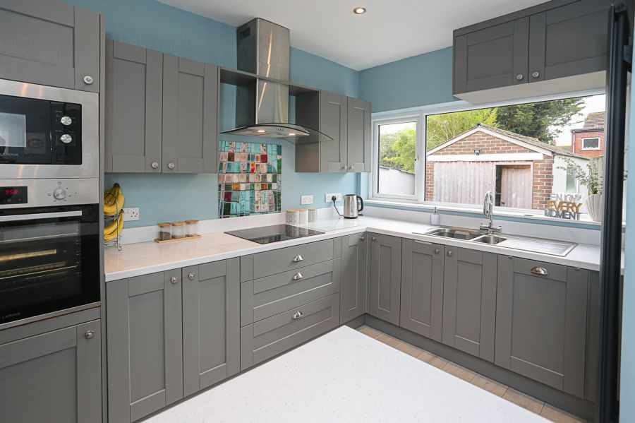 9 Silverstream Avenue