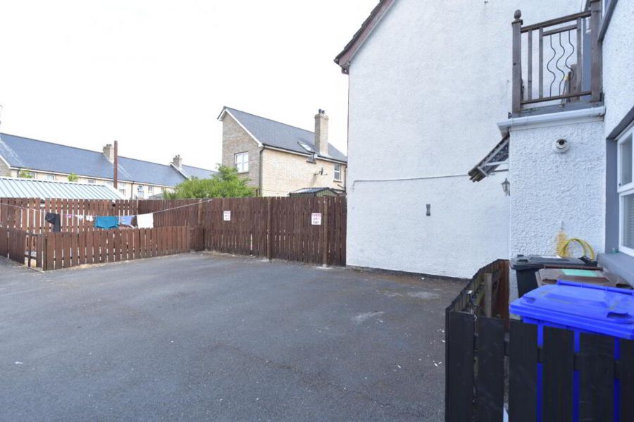 1 Stanley Mews
