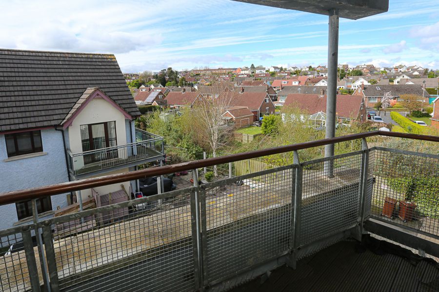 27 Shaftesbury Drive