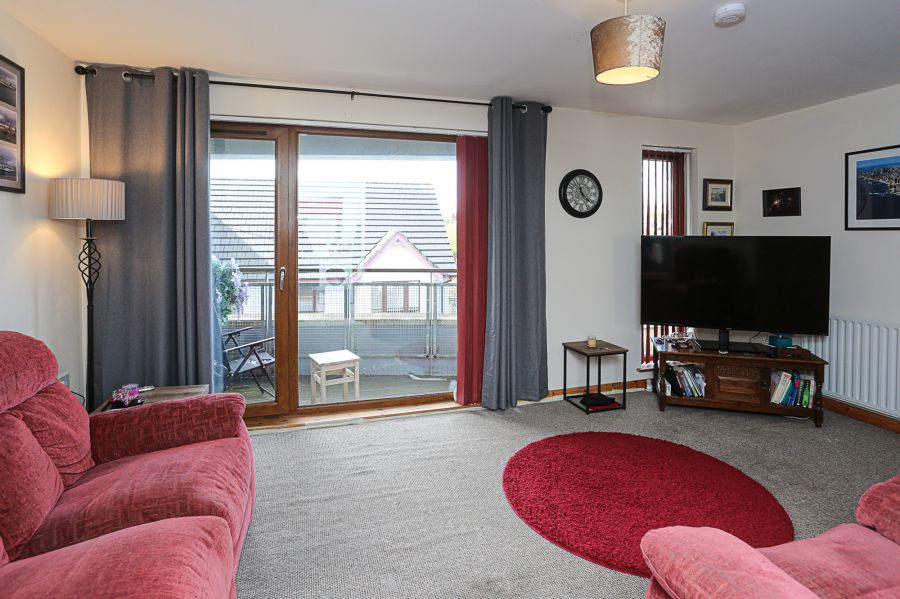 27 Shaftesbury Drive