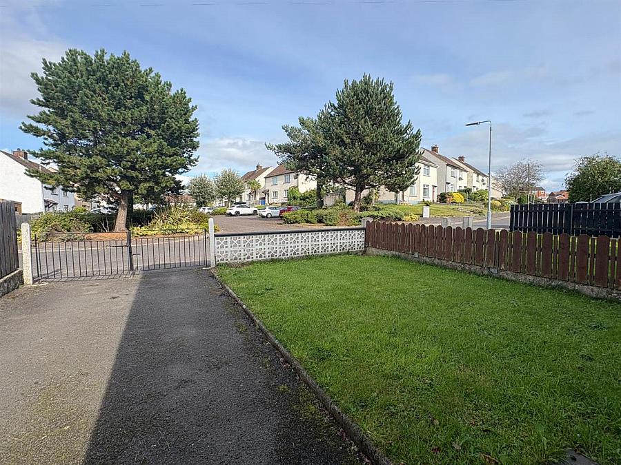 20 Coronation Crescent