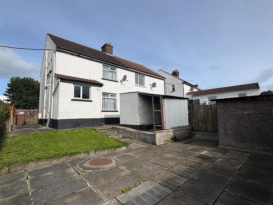 20 Coronation Crescent