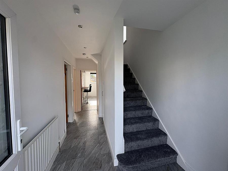 20 Coronation Crescent