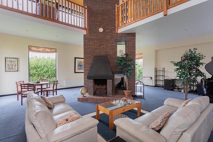 16 Waddells Hill