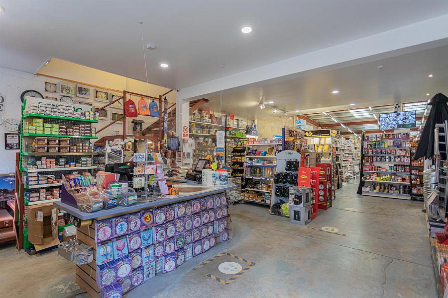 Hardys Hardware & General Store, 23-25 Castle Street