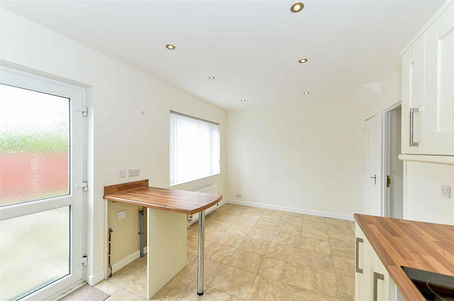 16 Moray Crescent