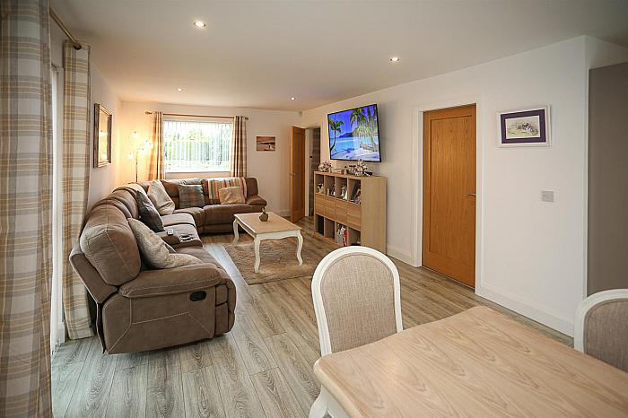 3 Abbeyleigh Crescent
