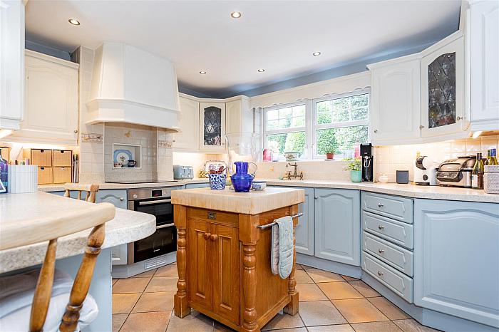137 Killinchy Road
