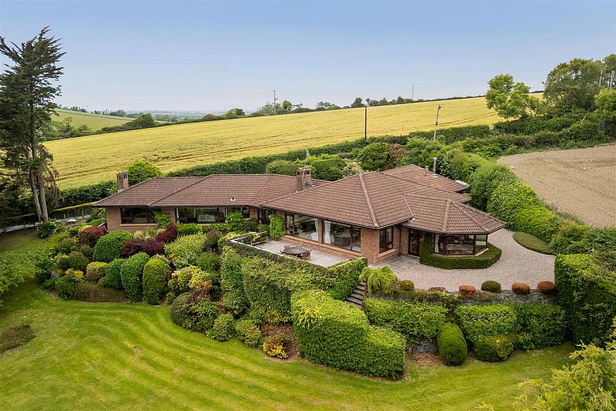 1 Killinakin Road