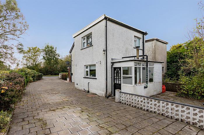 89 Hillsborough Road