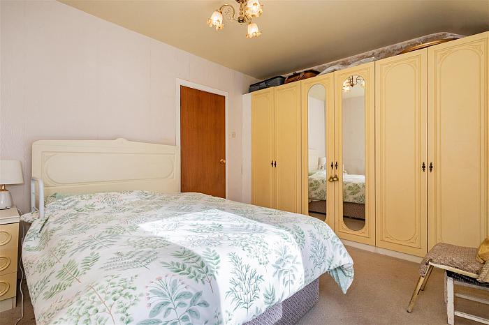 89 Hillsborough Road