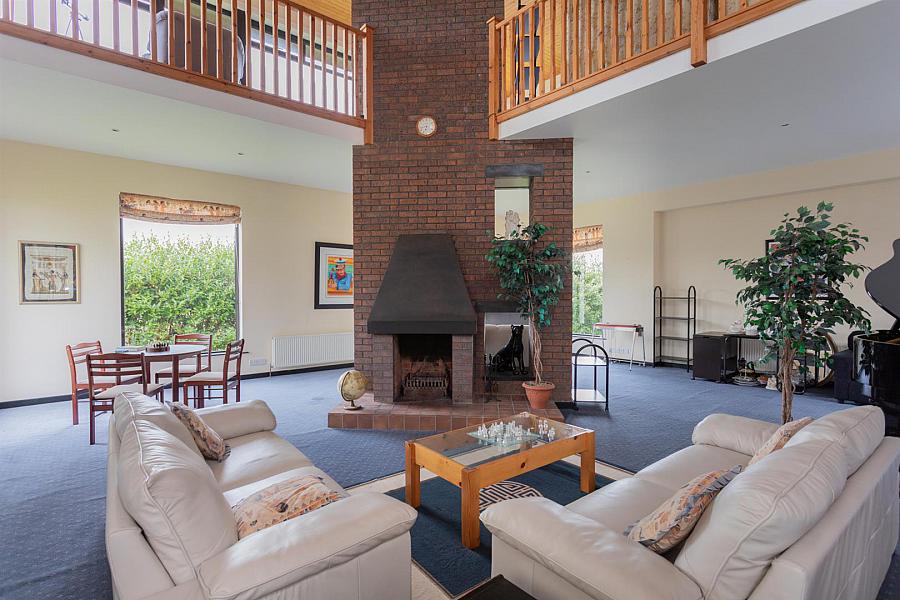 16 Waddells Hill