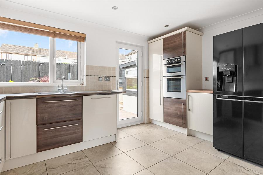 11 Linley Drive