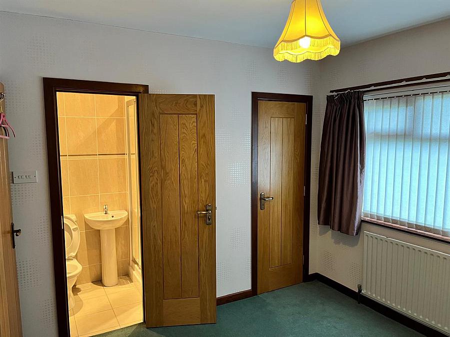 32 Carrickmannon Road