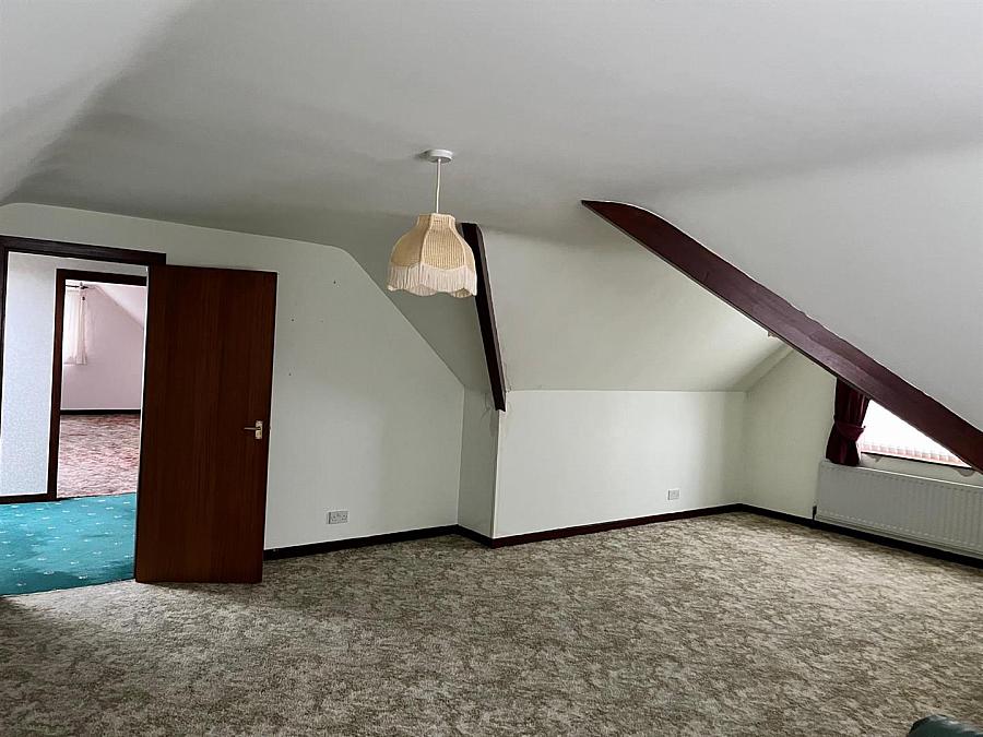 32 Carrickmannon Road