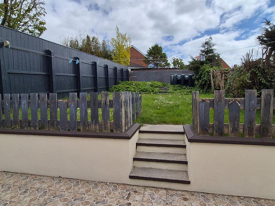 7 Philip Way