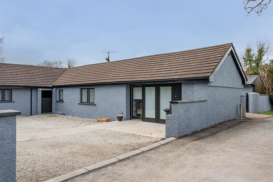 33 Ballymacashen Road