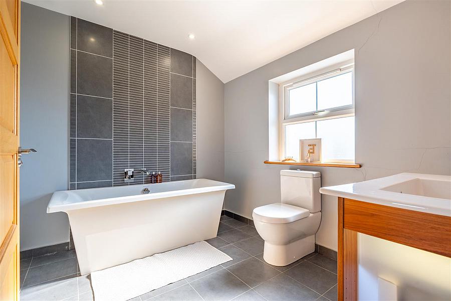 21b Glastry Road