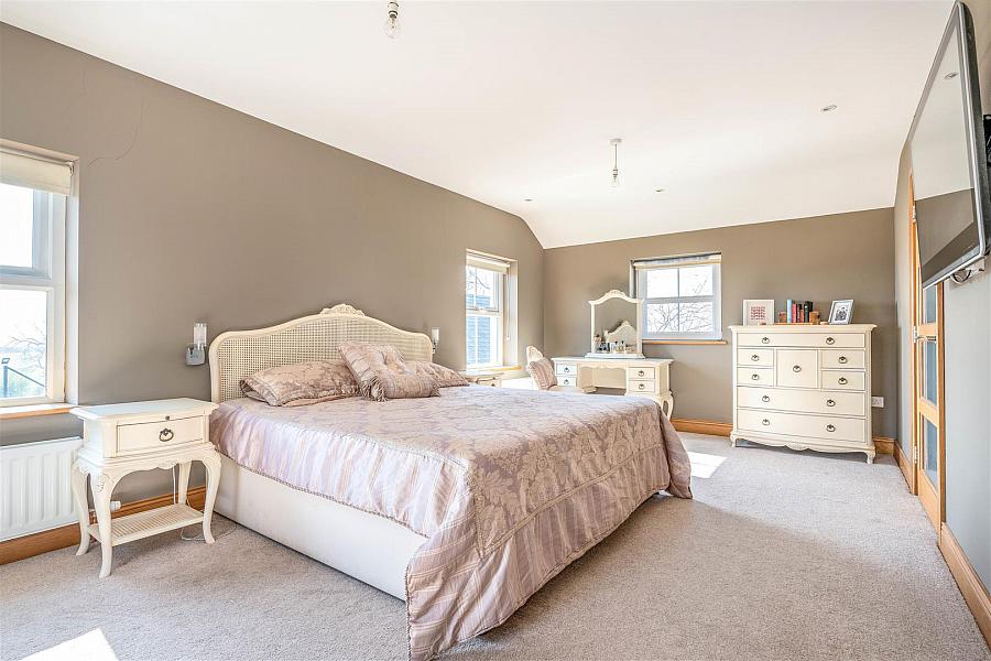 21b Glastry Road