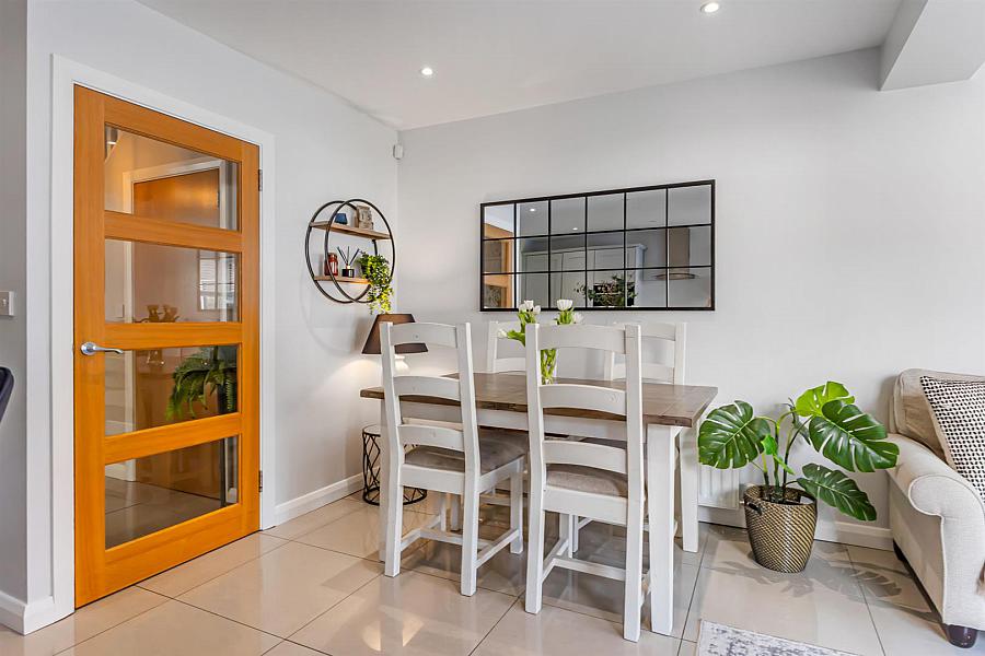 6 Hillview