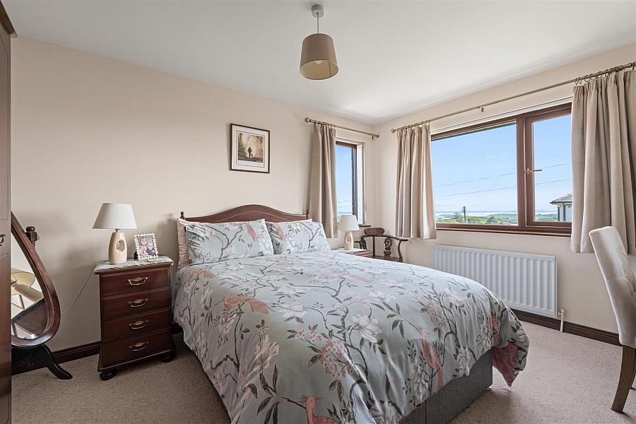 11 Strangford View